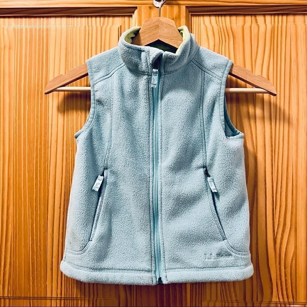 LL Bean blue with green lining polar fleece full zipper sleeveless vest M 5 6